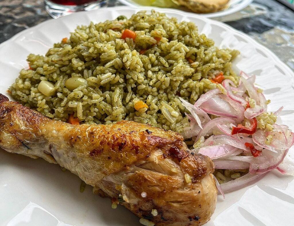 Como Hacer Arroz Con Pollo Peruano Receta Típica Y Tradicional